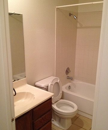 3rd image of 2552 Corian Glen Dr