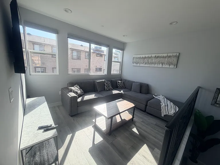 2516 Edwards Ave #D — Photo 13