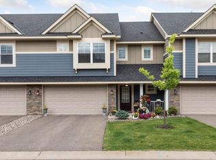 3231 Red Oak Trl, Hamel, MN 55340