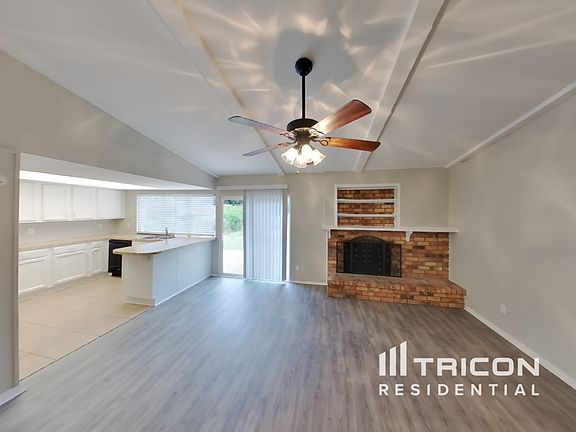 2nd image of 2814 Fern Glen Dr