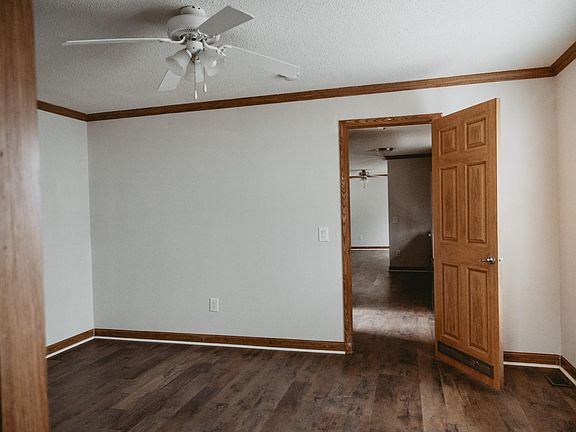 3rd image of 3606 W Lupine Dr