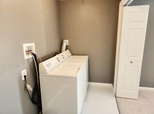 262 S Savanna Dr, Pottstown, PA 19465
