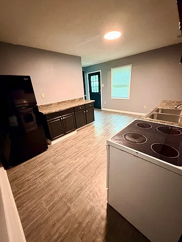 268 E Loudon Ave #2 Photo 1
