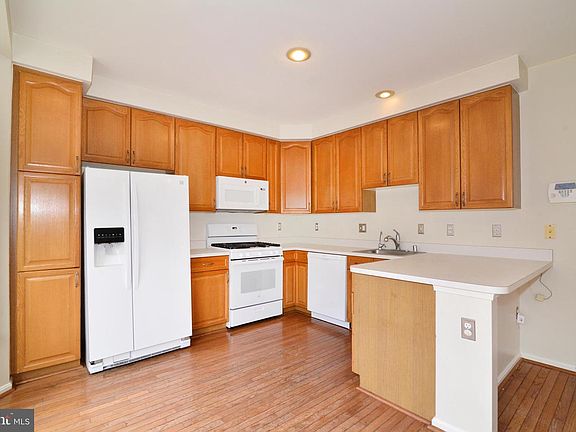5th image of 6251 Taliaferro Way