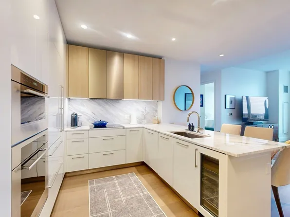 240 Devonshire St #U3814, Boston, MA 02110
