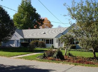 9 Alden Rd, Andover, MA 01810