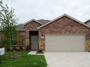 405 Magma Dr, Fort Worth, TX 76131