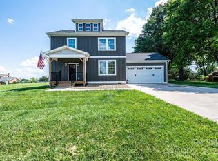 362 Hillsboro Rd, Taylorsville, NC 28681