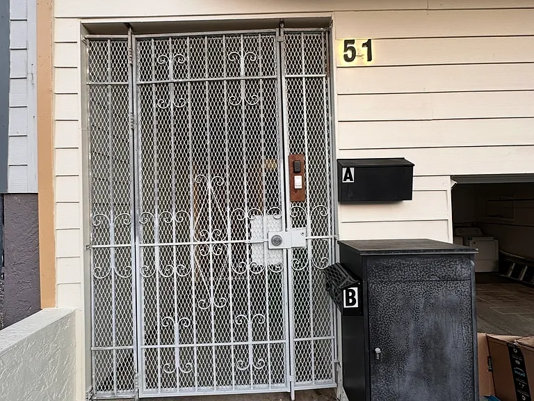 Unit A Own Mailbox