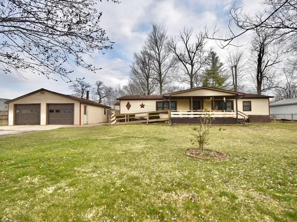 1196 C St NW, Linton, IN 47441