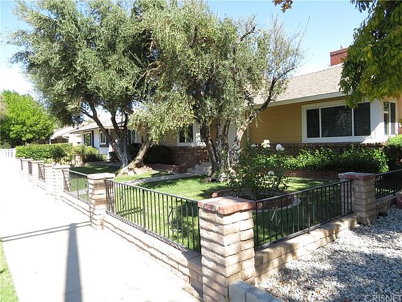 2nd image of 7012 Louise Ave