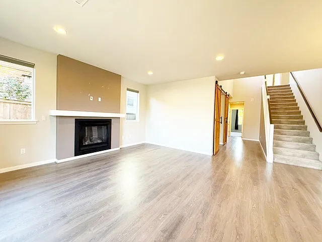 2441 NE Redford St — Photo 9