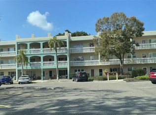 2330 Ecuadorian Way APT 10, Clearwater, FL 33763