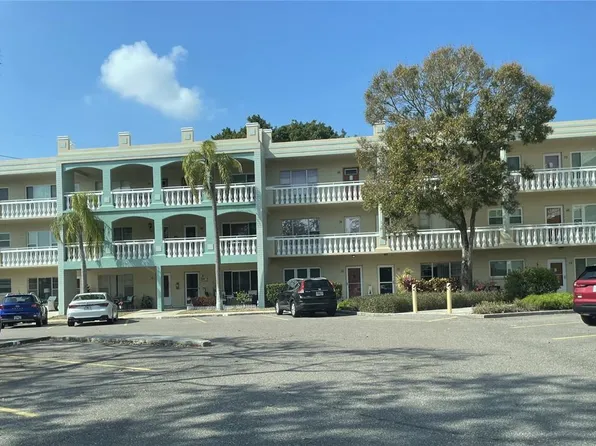 2330 Ecuadorian Way APT 10, Clearwater, FL 33763