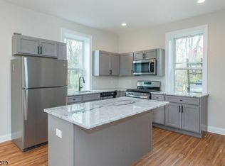 124 Main St #3, Newton, NJ 07860