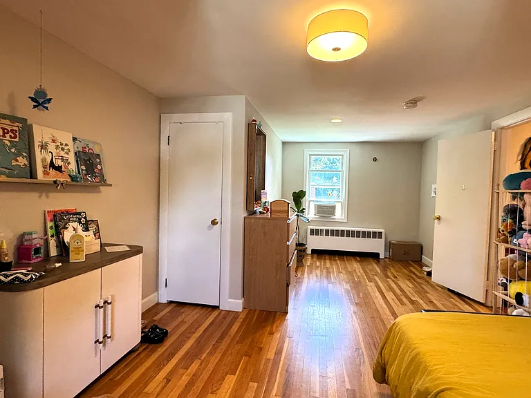 270 Cross St — Photo 30