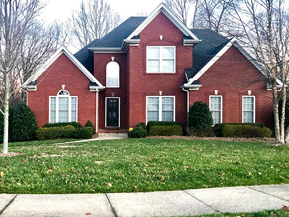 1st image of 255 Cullom Way