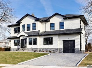 592 Fermery Dr, New Milford, NJ 07646