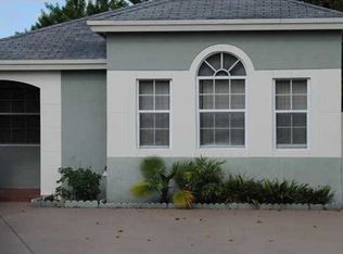 13871 SW 163rd Ter, Miami, FL 33177