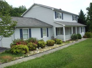 909 Poplar Trce, Danville, VA 24540