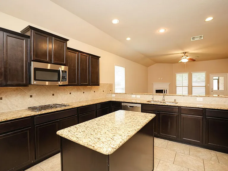 147 W Wading Pond Cir — Photo 16