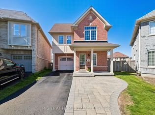 16 Kinrade Cres, Ajax, ON L1Z0M6
