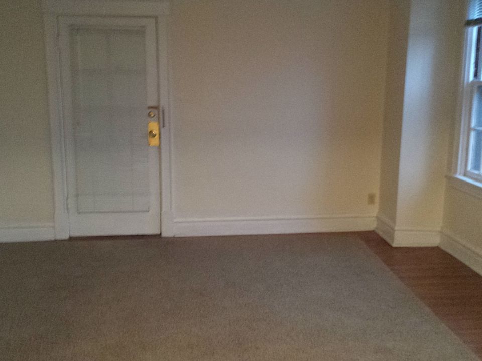 1st image of 921 De Mun Ave APT 1S