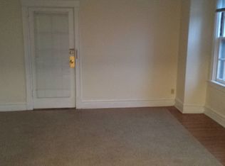 921 De Mun Ave APT 1S, Saint Louis, MO 63105