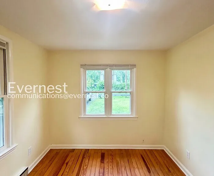 227 Lincoln Ave — Photo 11