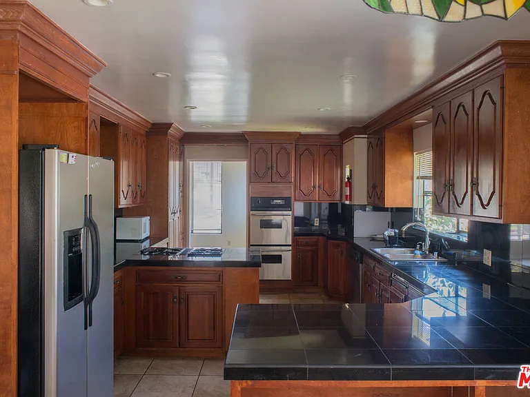 8300 Regis Way — Photo 3