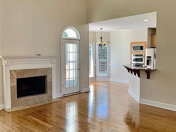 4th image of 1707 Manor Brook Way