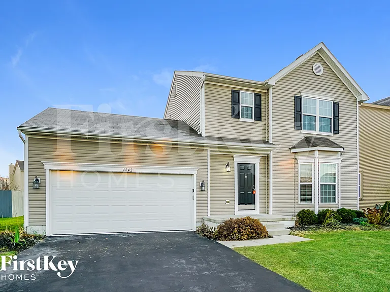 4642 Haley Way — Photo 2