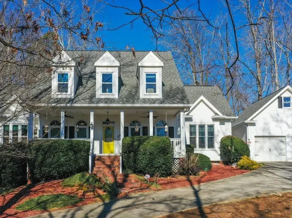 1891 Tapawingo Dr, Gainesville, GA 30501