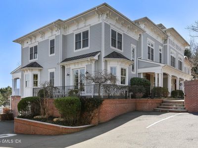 523 E Putnam Ave #B, Cos Cob, CT, 06807