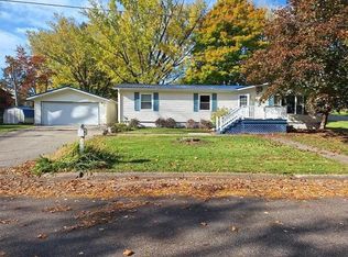 716 Rogers Ave, Viroqua, WI 54665