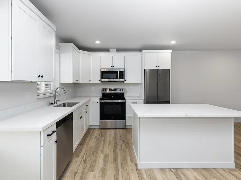 6728 S Madison St #C — Photo 7