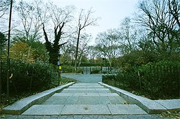 Sold by Douglas Elliman | media 10