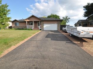 2832 231st Ln NW, Saint Francis, MN 55070