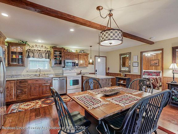 5th image of 209 Coconino Ln