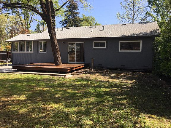3rd image of 18340 Barrett Ave