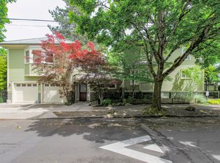 2905 SE Madison St, Portland, OR 97214