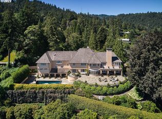 3001 NW Luray Cir, Portland, OR 97210