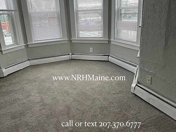 5th image of 71 Broad St #11547447