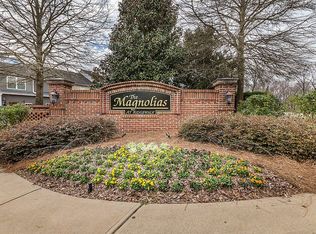 1311 Rocking Chair Ct, Woodstock, GA 30188