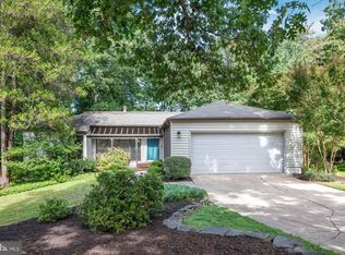 12398 Copenhagen Ct, Reston, VA 20191