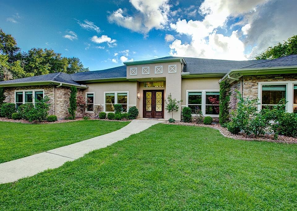 1st image of 3319 Carolina Way