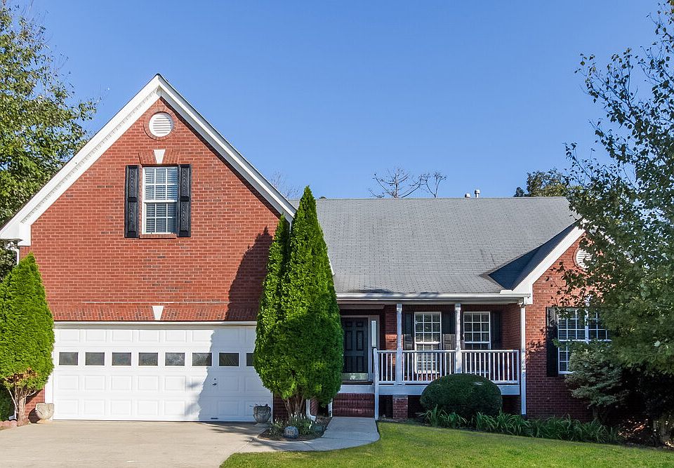 1st image of 670 Chapel Hill Dr