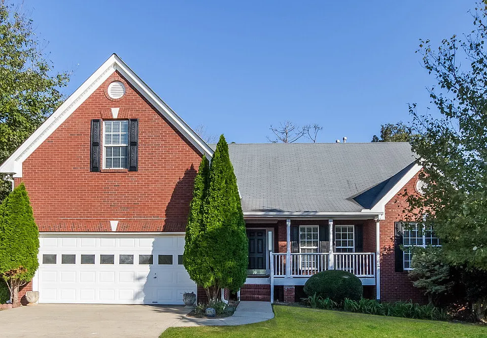 670 Chapel Hill Dr