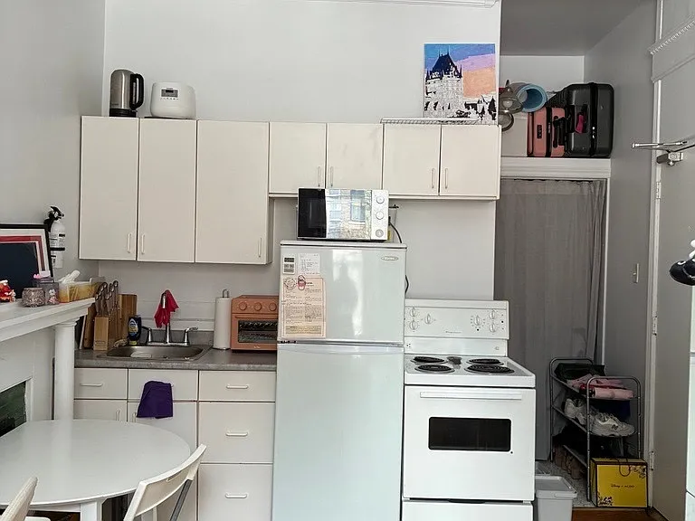 320 Cooper St #1 — Photo 1