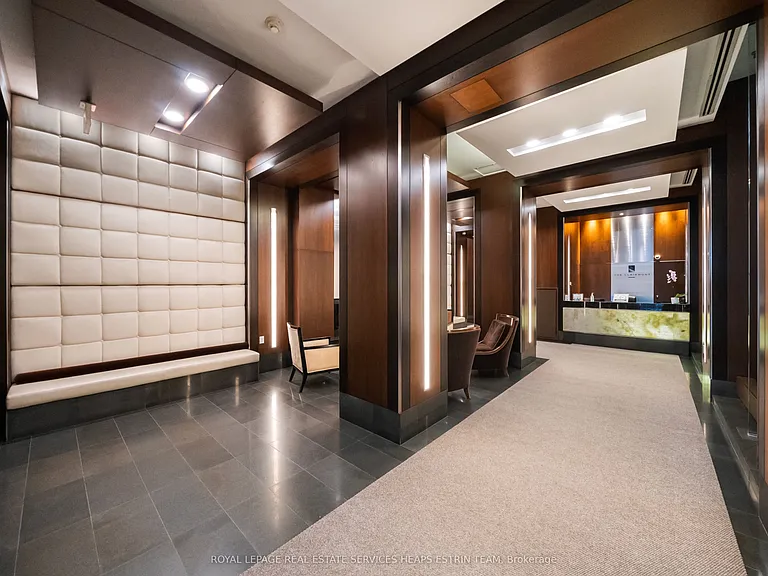 1430 Yonge St #509 — Photo 49